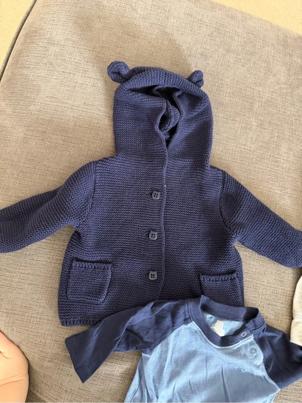 Gap Boy Set - Navy Hooded knit cardigan, Blue Bodysuit, Light Gray Pants